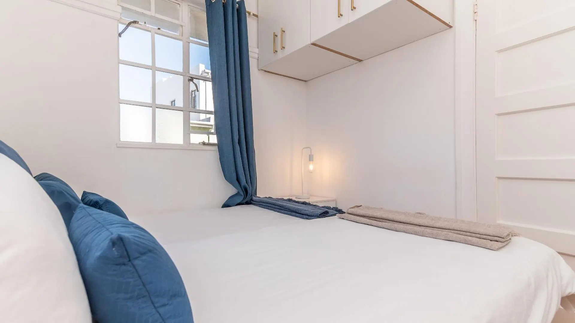 Secure And Modern 2Bed Apartment In Cape Towns Charming Rondebosch Südafrika